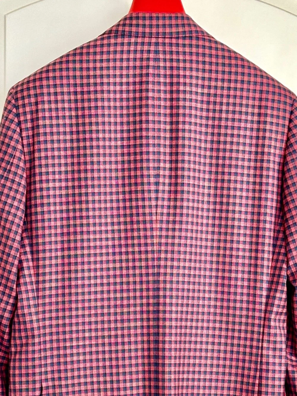 Isaia this stunning